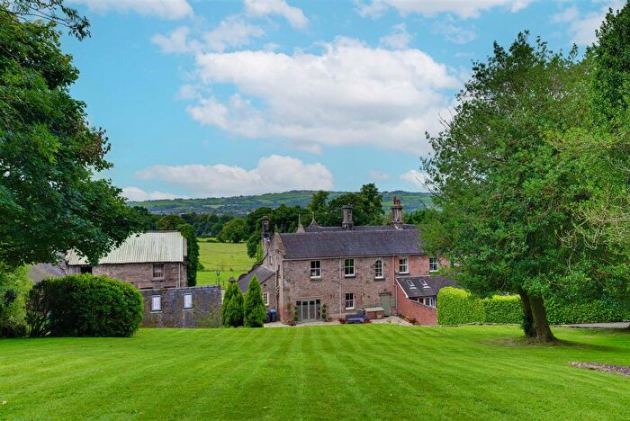 4 Bedroom Semi Detached House For Sale In Hurst Road, Biddulph, ST8