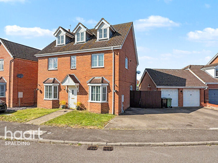 5 Bedroom Detached House For Sale In Shearers Drive, Spalding, PE11