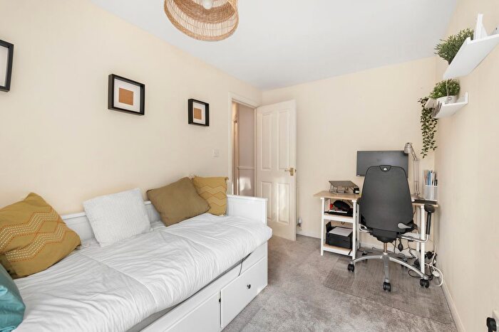 2 Bedroom Flat For Sale In / Greenpark, Gilmerton, Edinburgh, EH17