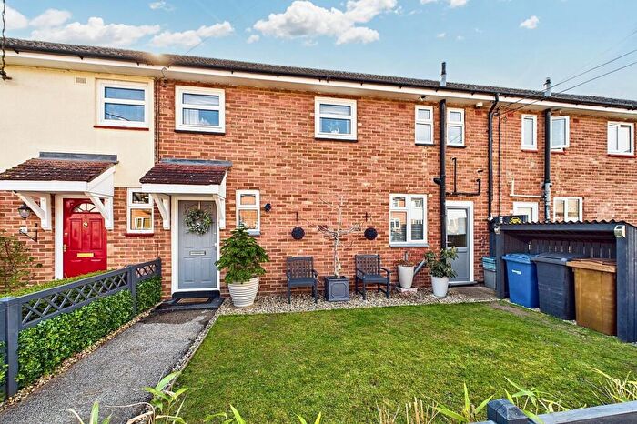 3 Bedroom Terraced House For Sale In Portal Close, Barnham, IP24