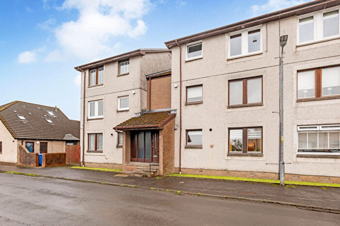 2 Bedroom Flat For Sale In Argyll Street, Alexandria, West Dunbartonshire, G83