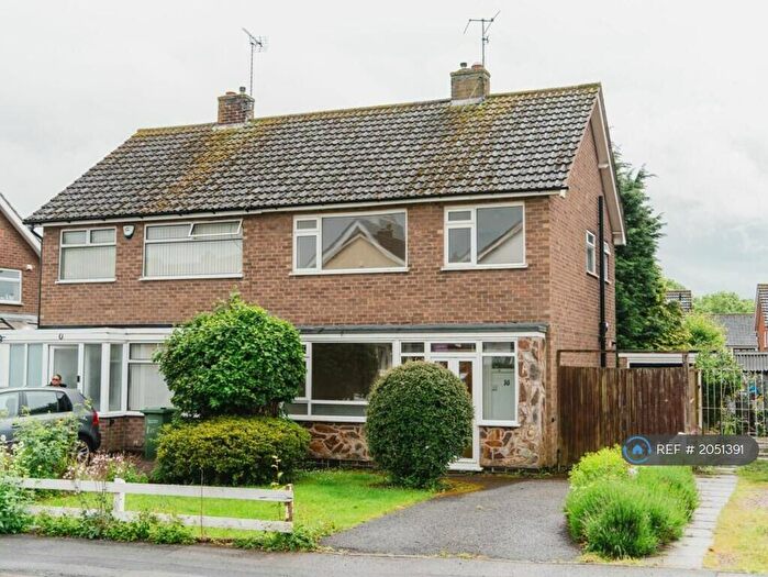 3 Bedroom Semi-Detached House To Rent In Kew Drive, Oadby, Leicester, LE2