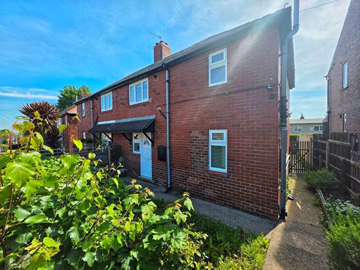 3 Bedroom Semi-Detached House For Sale In Philip Road, Barnsley, S70