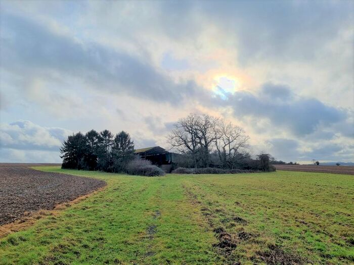 Barn Conversion For Sale In Itchen Down, Winchester, SO21