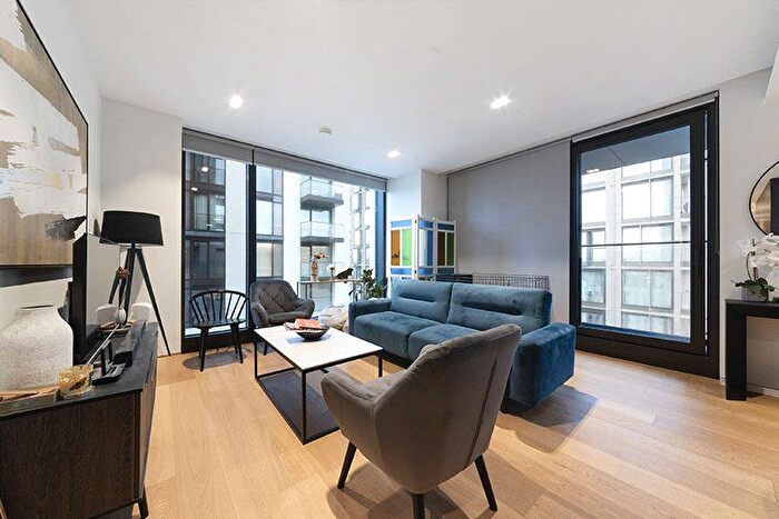 2 Bedroom Flat To Rent In Casson Square, SE1