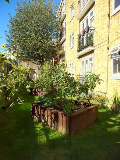 1 Bedroom Flat To Rent In Battersea High Street, London, SW11