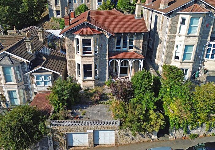 4 Bedroom Detached House For Sale In Connaught Place, Weston-Super-Mare, BS23
