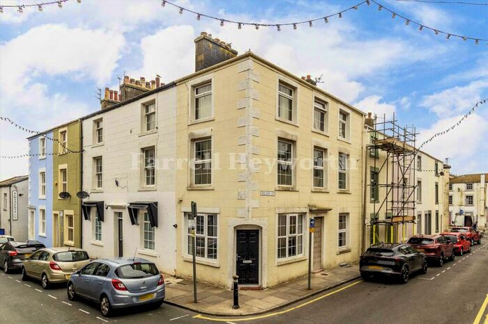 2 Bedroom House To Rent In Nelson Street, Morecambe, LA4