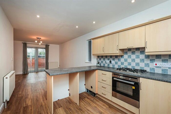 2 Bedroom End Of Terrace House To Rent In Viking Court, Bracebridge Heath, LN4