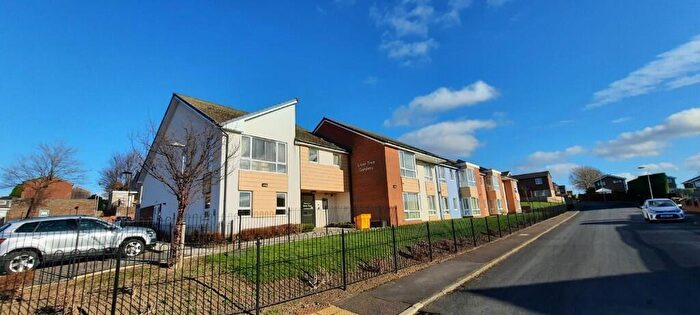 2 Bedroom Flat To Rent In Silver Tree Gardens, Durham, County Durham, DH7