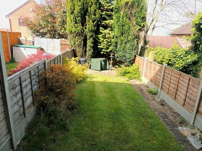 2 Bedroom Property To Rent In Pyrus Close, Walderslade, Chatham, ME5