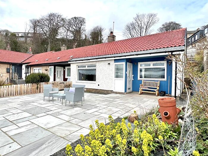 1 Bedroom Semi-Detached Bungalow For Sale In North Queensferry, KY11