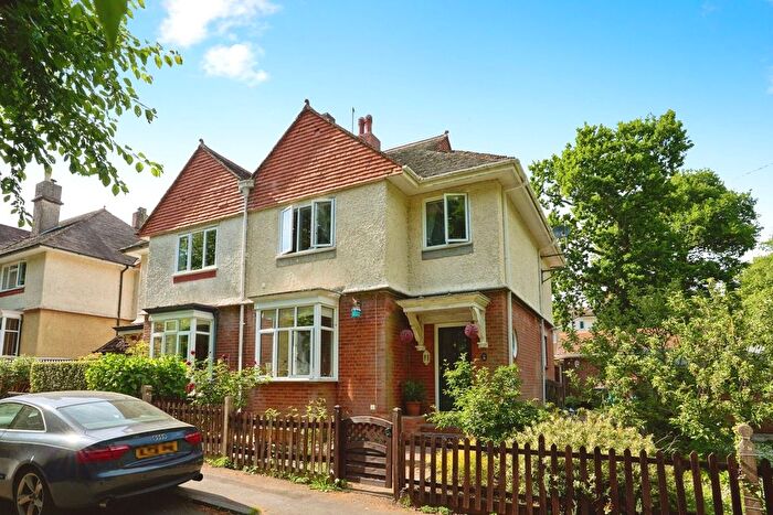 3 Bedroom Semi Detached House For Sale In Forest End, Camp Hill, Newport, Isle Of Wight, PO30