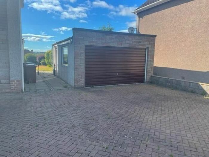 4 Bedroom Detached House To Rent In Baillieswells Crescent, Bieldside, Aberdeen, AB15