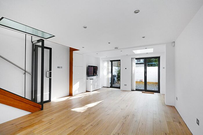 4 Bedroom Terraced House To Rent In Billing Place, London, SW10