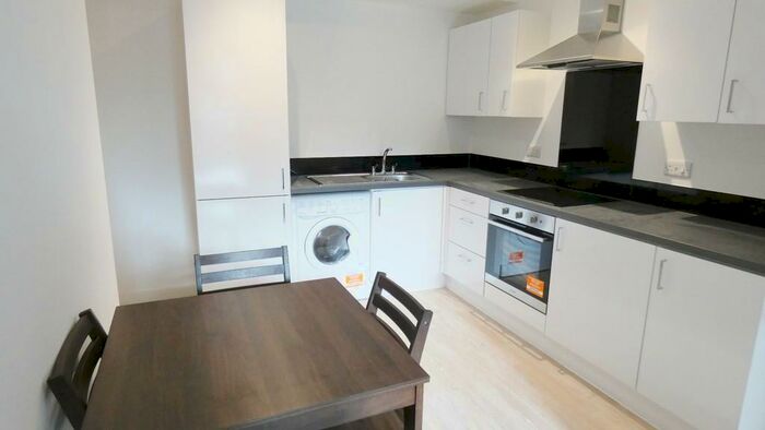 2 Bedroom Apartment To Rent In Cross Street, Preston, PR1