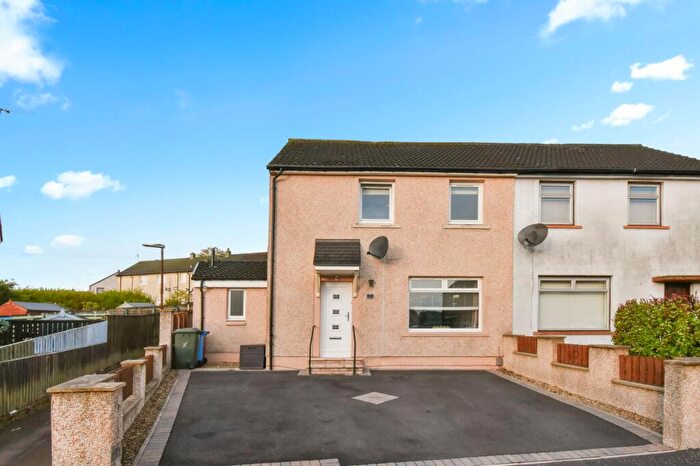 3 Bedroom Semi Detached House For Sale In Chacefield Street, Bonnybridge, FK4