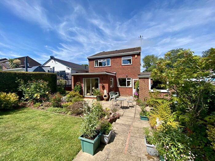 4 Bedroom Detached House For Sale In Valley Way, Exmouth, EX8