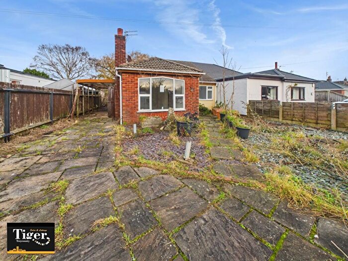 3 Bedroom Semi-Detached Bungalow For Sale In Leaway Close, Thornton-Cleveleys, FY5