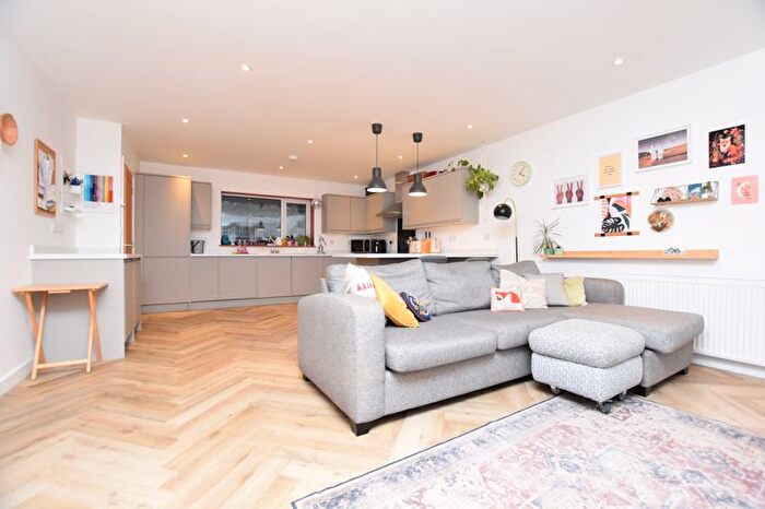 3 Bedroom Terraced House For Sale In Fox Close, Newquay, TR7