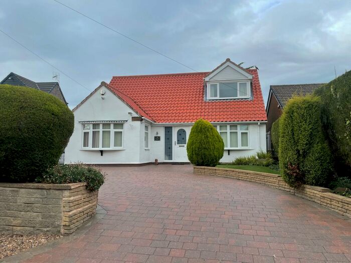 3 Bedroom Bungalow For Sale In Common Road, Thorpe Salvin, S80