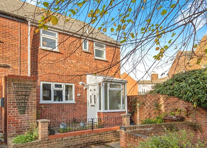 3 Bedroom Semi Detached House For Sale In Goodey Close, Colchester, CO1