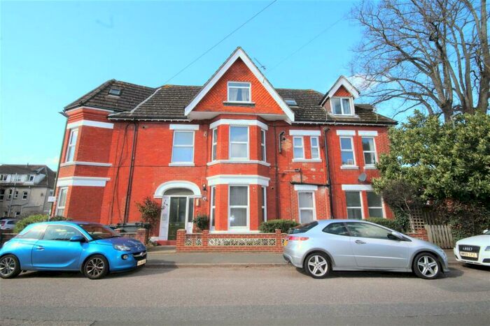 Flat To Rent In Walpole Road, Boscombe, BH1