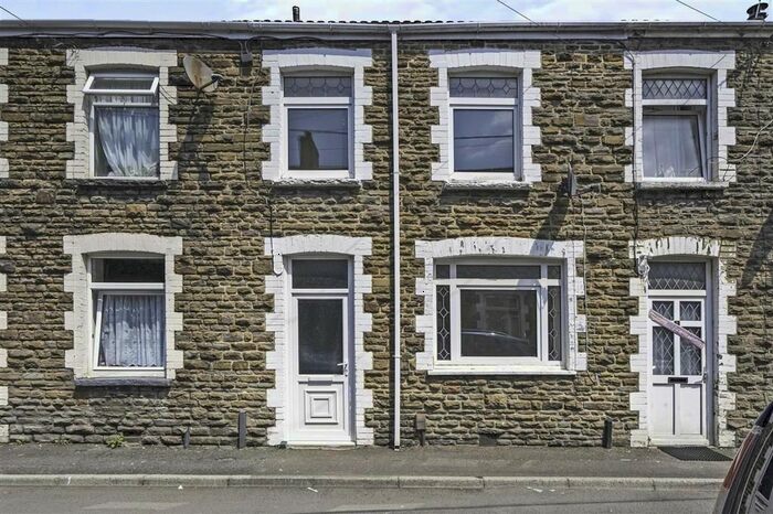 3 Bedroom Property To Rent In Alice Street, Neath, SA11