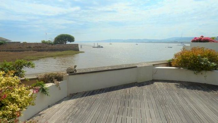 2 Bedroom Flat To Rent In Strand Court, Topsham, Exeter, EX3