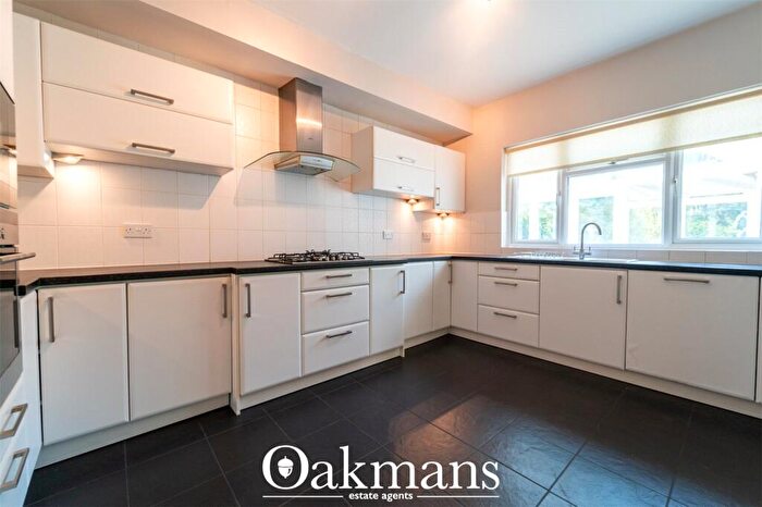 Detached House To Rent In Harborne Road, Birmingham, West Midlands, B15