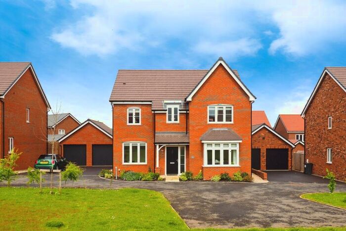 5 Bedroom Detached House To Rent In Marella Close, Edwalton, Nottingham, Nottinghamshire, NG12