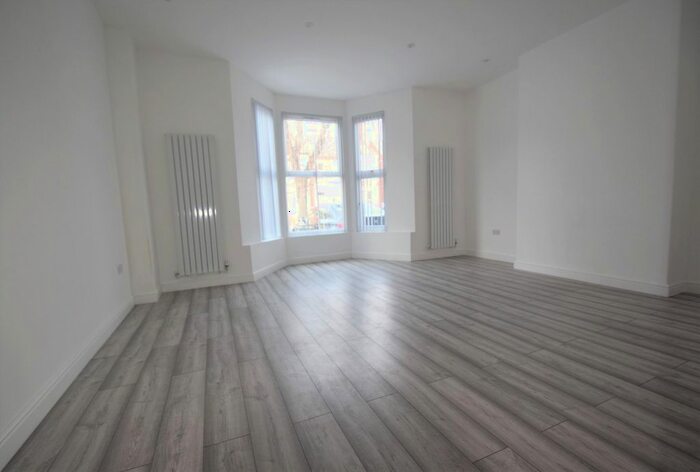 1 Bedroom Flat To Rent In Park Road, Peterborough, Cambridgeshire, PE1