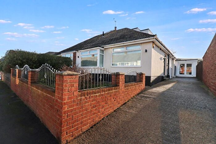 3 Bedroom Semi Detached Bungalow For Sale In Middlebank Road, Ormesby, Middlesbrough, TS7