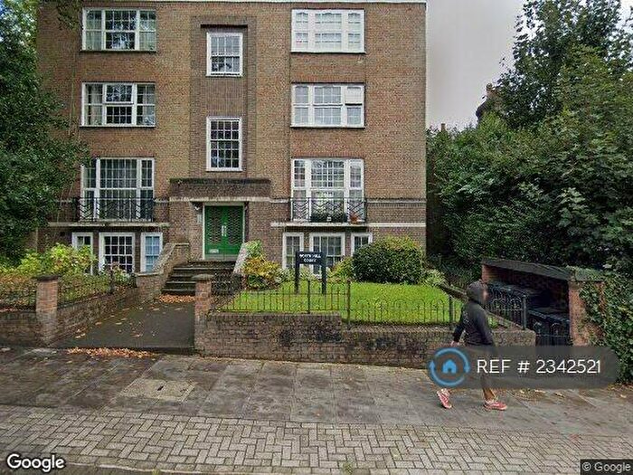 Studio To Rent In North Hill Court, London, N6