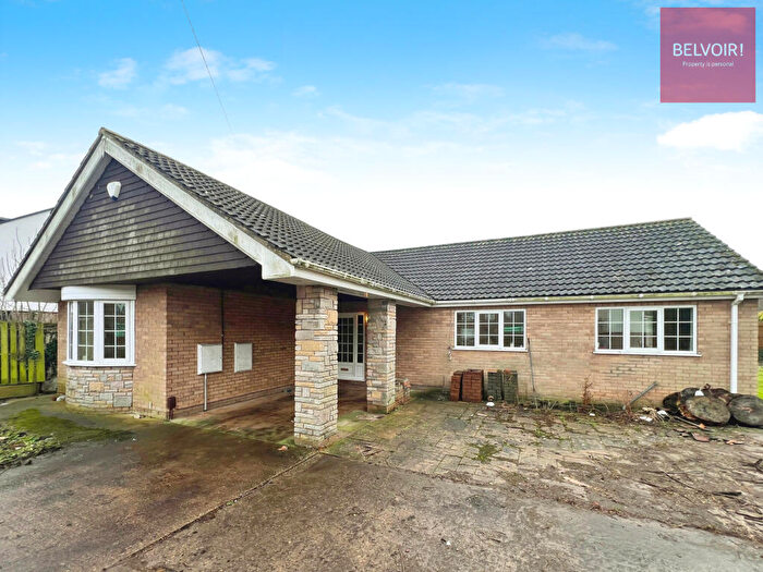 3 Bedroom Detached Bungalow To Rent In Station Road, Scartho Top, DN41