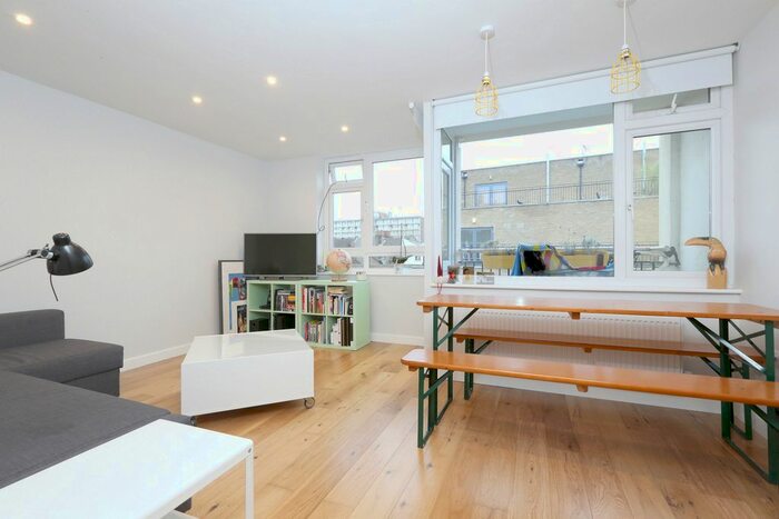 3 Bedroom Maisonette To Rent In Florida Street, London, E2