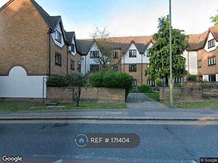 2 Bedroom Flat To Rent In Satin Court, London, NW9