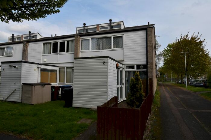 3 Bedroom End Of Terrace House To Rent In The Moors, Welwyn Garden City, AL7