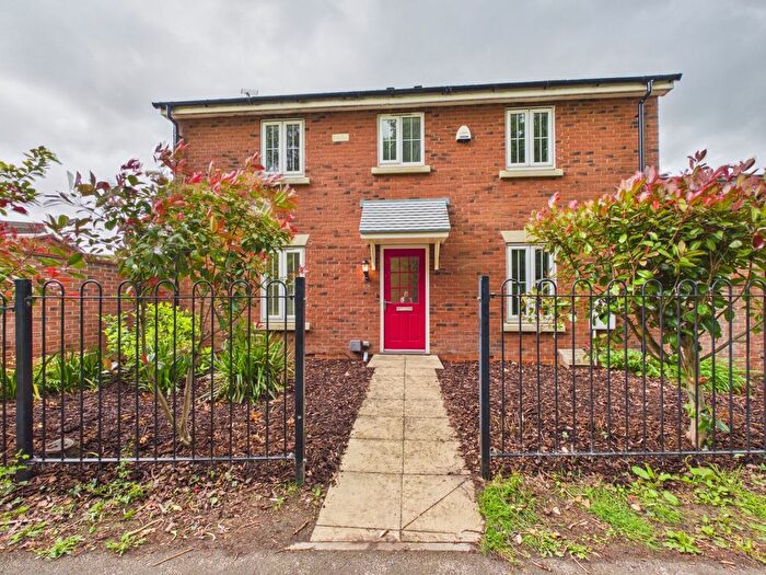 4 Bedroom Terraced House To Rent In Kingsway, Quedgeley, Gloucester, GL2