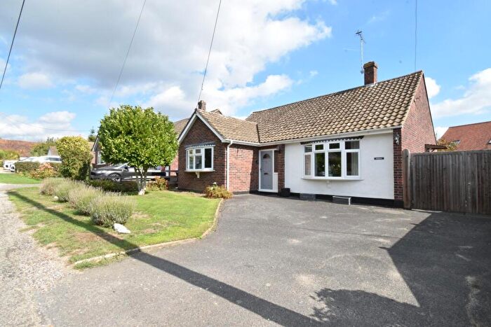 3 Bedroom Detached Bungalow For Sale In Headcorn Road, Grafty Green, ME17