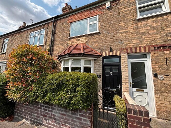 2 Bedroom Property To Rent In St. Johns Terrace, Gainsborough, DN21