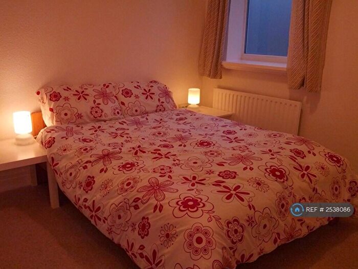 1 Bedroom Flat To Rent In Northen Grove, Manchester, M20