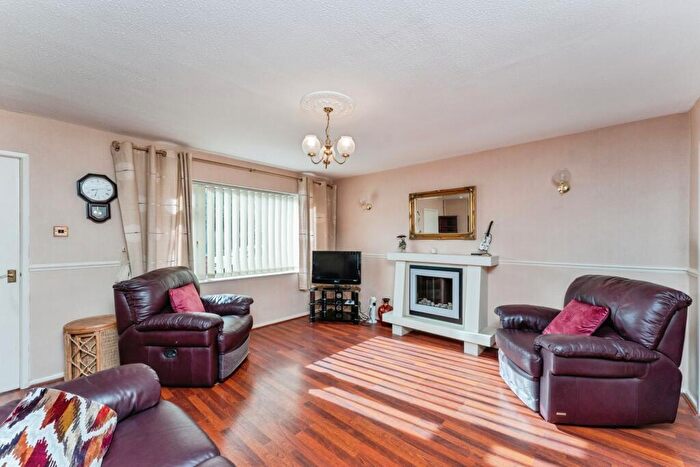 3 Bedroom Detached House For Sale In Conway Close, Saltney, Chester, Flintshire, CH4