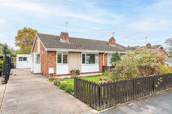2 Bedroom Semi-Detached Bungalow For Sale In Kingsmoor Road, Stockton On The Forest, York, YO32