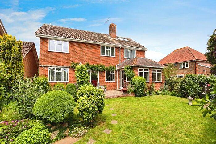 5 Bedroom Detached House For Sale In Godfrey Evans Close, Tonbridge, Kent, TN10