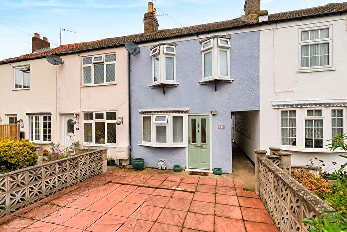 2 Bedroom Terraced House For Sale In Sheep Walk, Shepperton, TW17