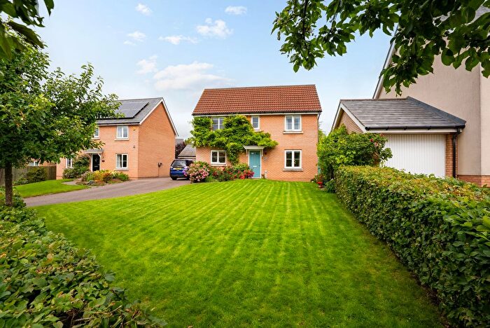 4 Bedroom Detached House For Sale In Mayfield Way, Great Cambourne, CB23