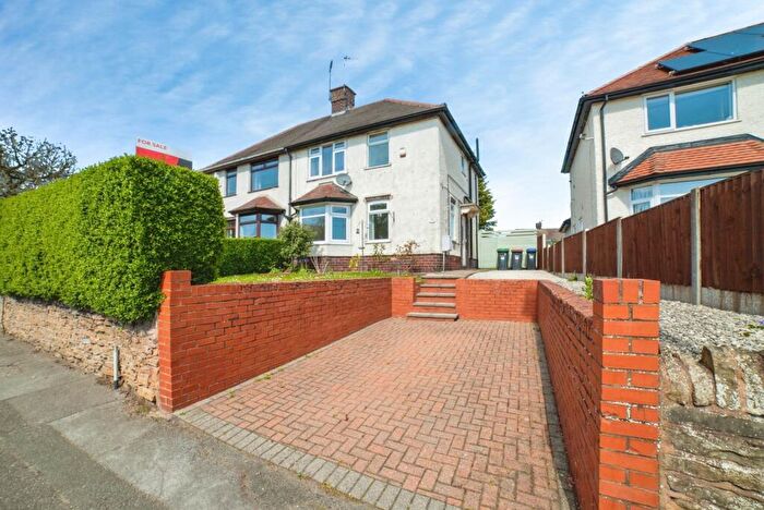 3 Bedroom Semi Detached House For Sale In Station Road, Sutton-In-Ashfield, Nottinghamshire, NG17