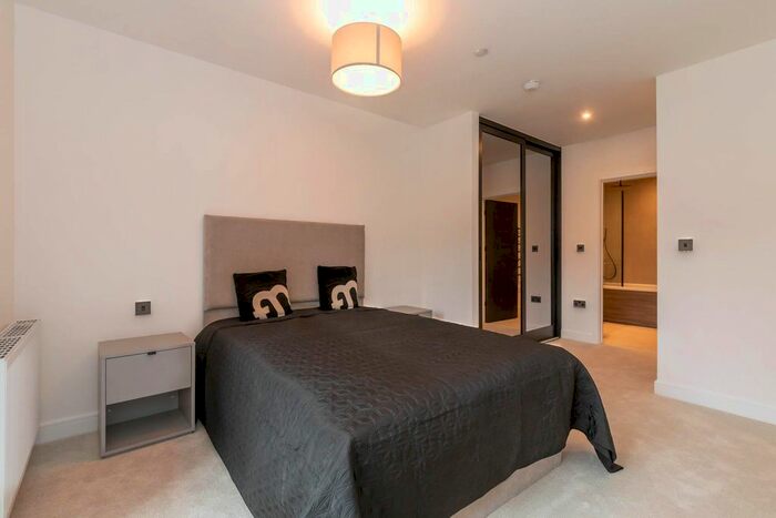 1 Bedroom Flat To Rent In The Barker, Shadwell Street, B4