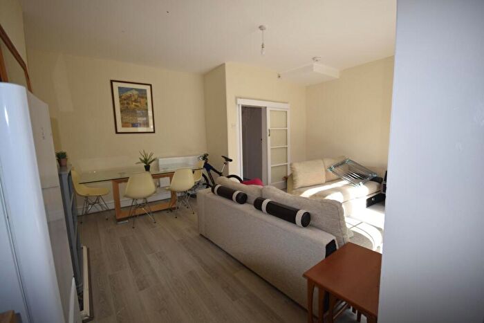 4 Bedroom House To Rent In Blantyre Road, Liverpool, L15